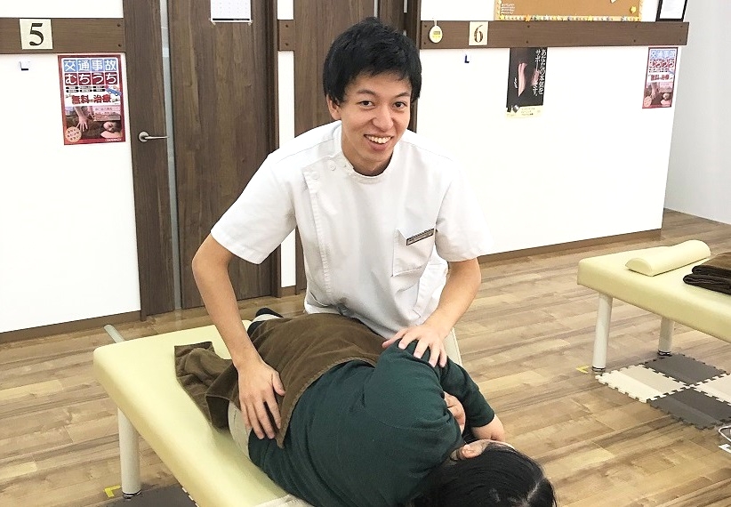 幕張南口整骨院　施術
